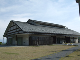 ゆうのう市場農産物直売所の外観